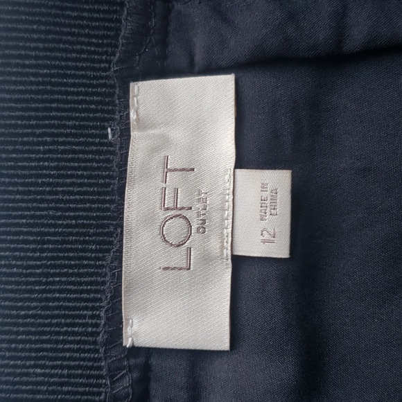 Loft Black Lace Skirt Size 12 - Picture 6 of 10